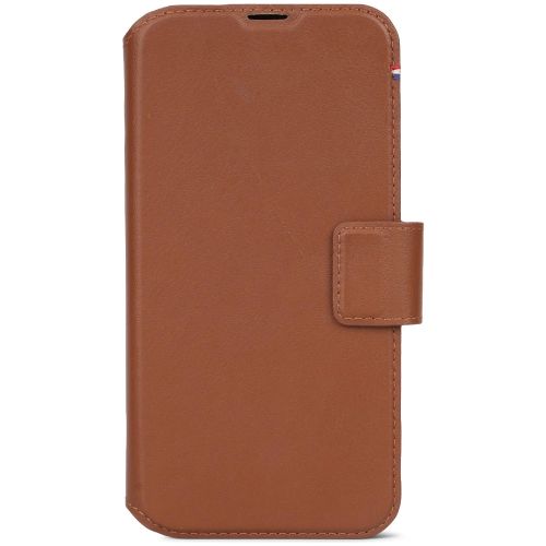 DECODED Leather Detachable Wallet Case w/MagSafe  for iPhone 15 Plus - Tan