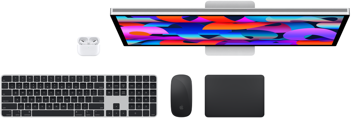 AirPodit, Studio Display, Magic Keyboard, Magic Mouse ja Magic Trackpad ylhäältä