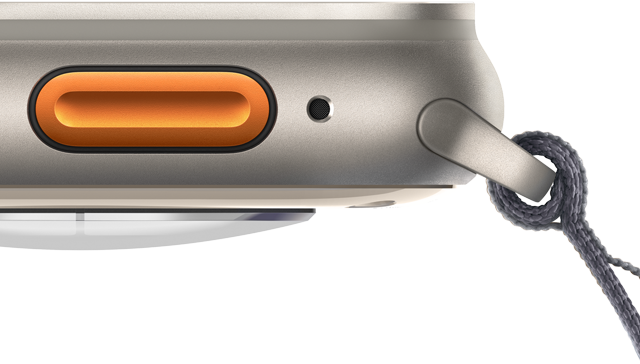 Apple Watch Ultra 2, jossa näkyy oranssi toimintopainike ja järeä titaanikuori