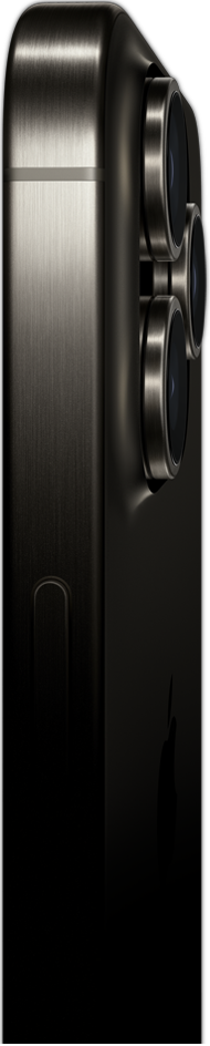 Sivunäkymä iPhone 15 Pro Maxista, jossa on titaanikuori, näkyvillä virtapainike
